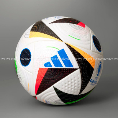 Футбольный мяч adidas ADIDAS Euro24 Fussballliebe PRO IQ3682